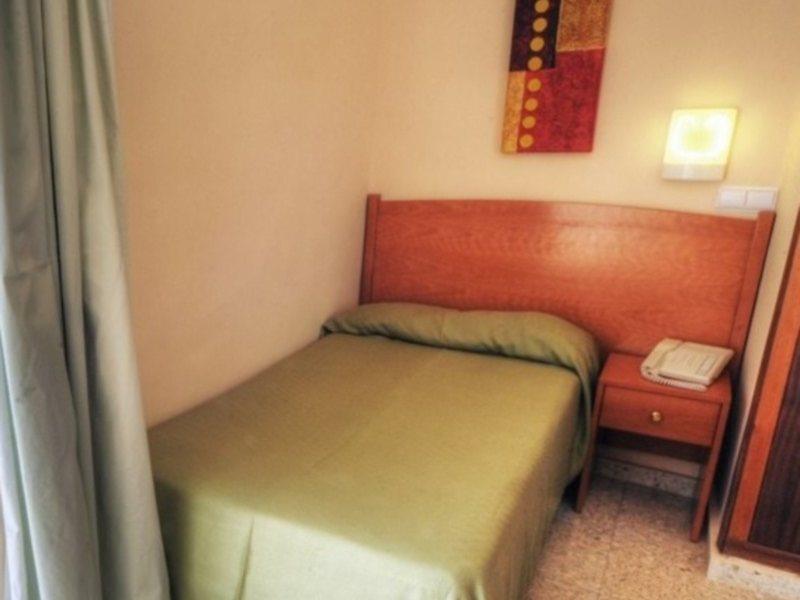 Hotel Rambla Бенидорм Экстерьер фото