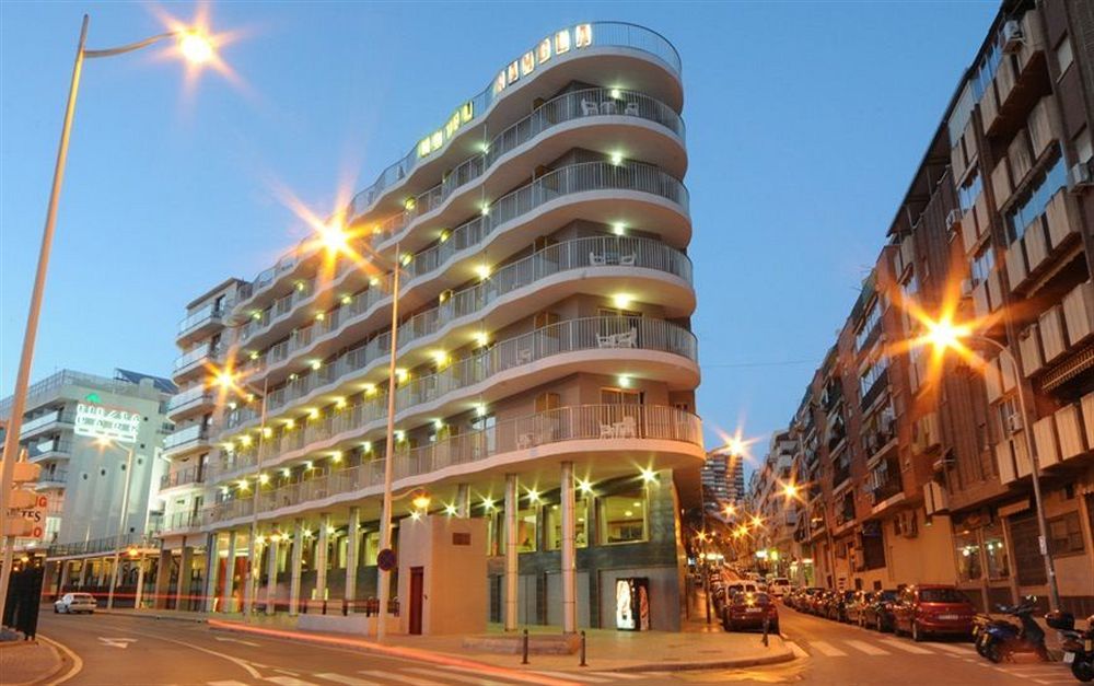 Hotel Rambla Бенидорм Экстерьер фото