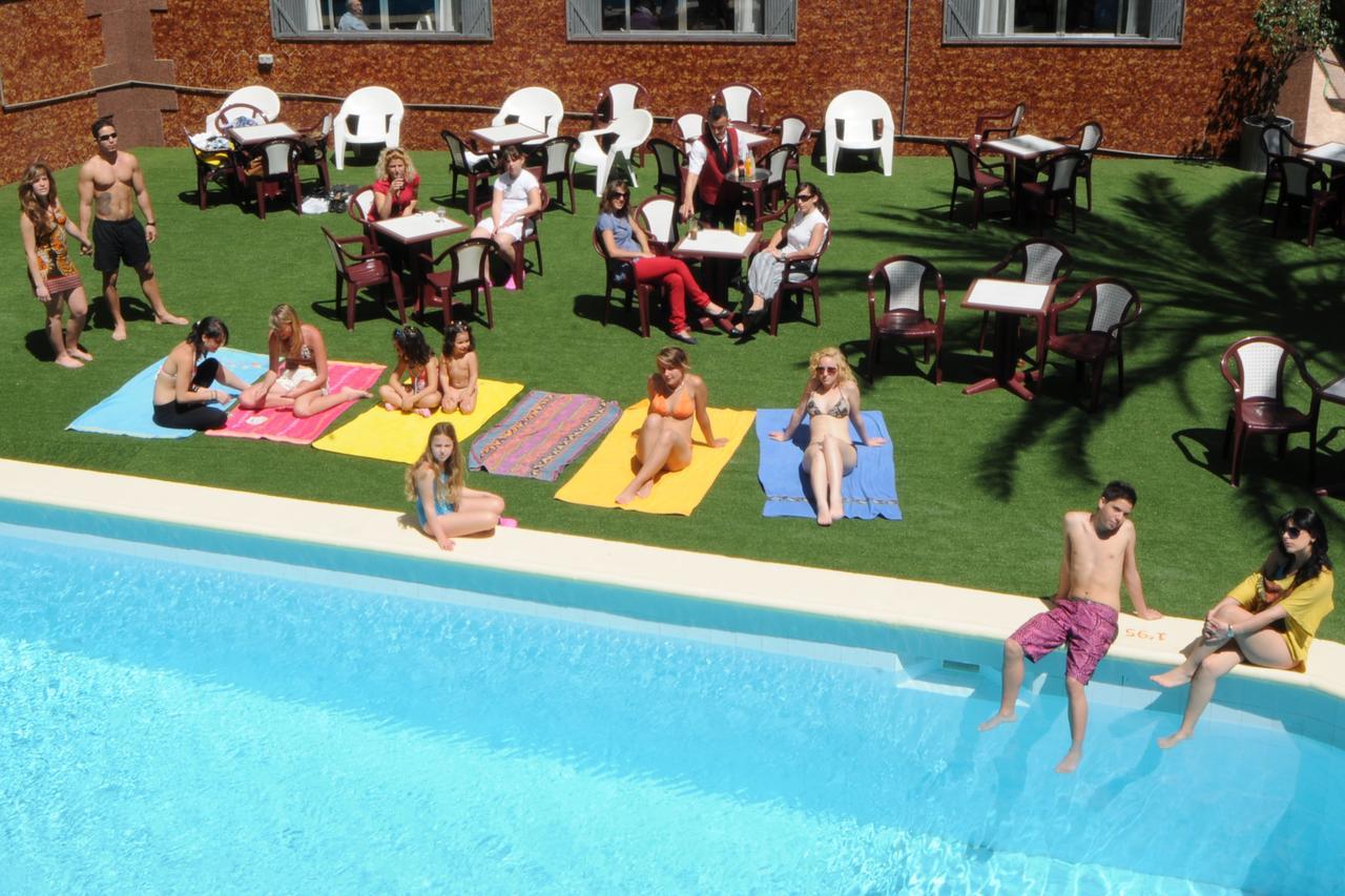 Hotel Rambla Бенидорм Экстерьер фото