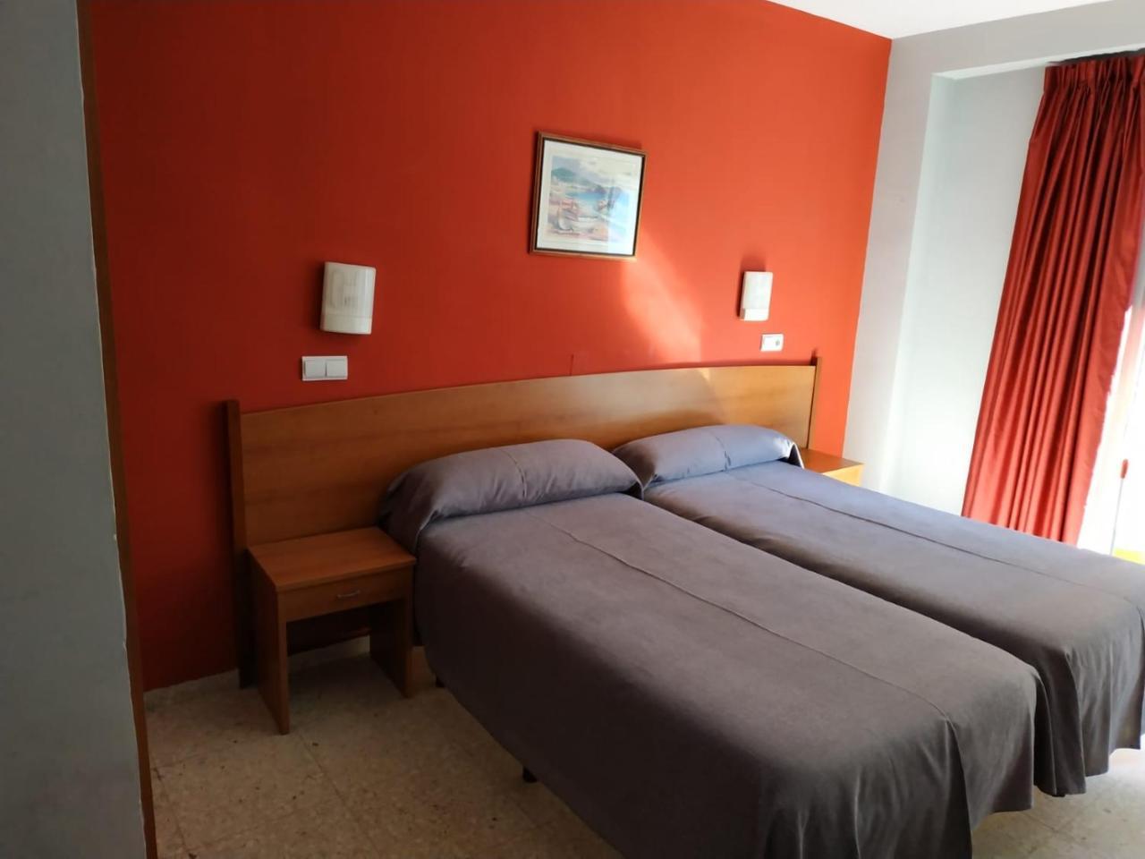 Hotel Rambla Бенидорм Экстерьер фото