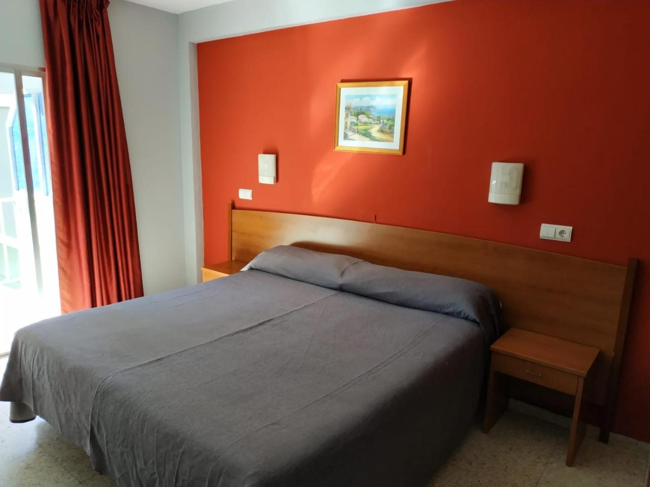 Hotel Rambla Бенидорм Экстерьер фото